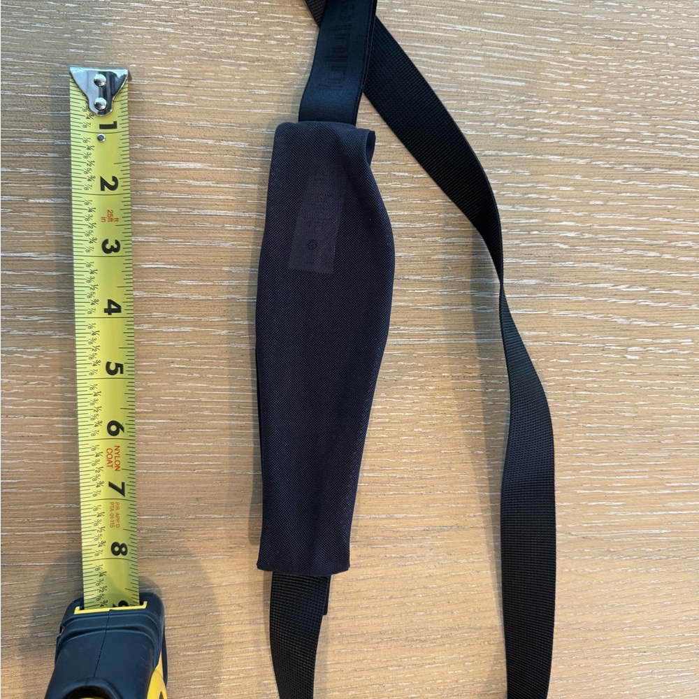 Lululemon Running Belt S/M - Picture 3 of 6